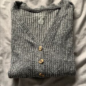 American Eagle Henley Longsleeve
